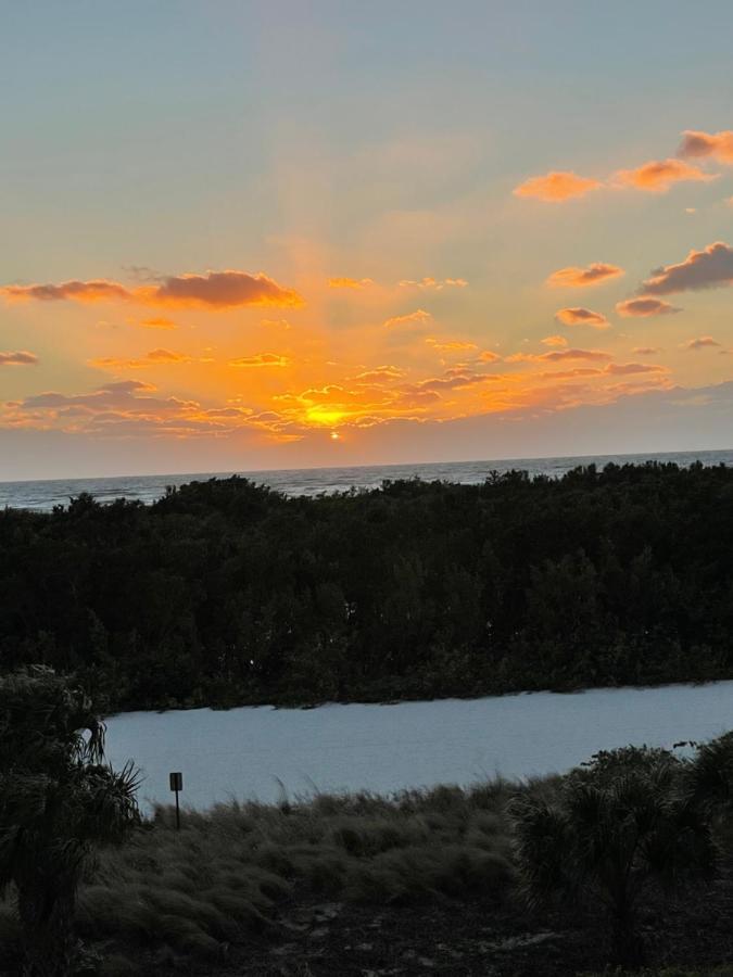 Beach Front Condo In Paradise Marco Island Exterior foto